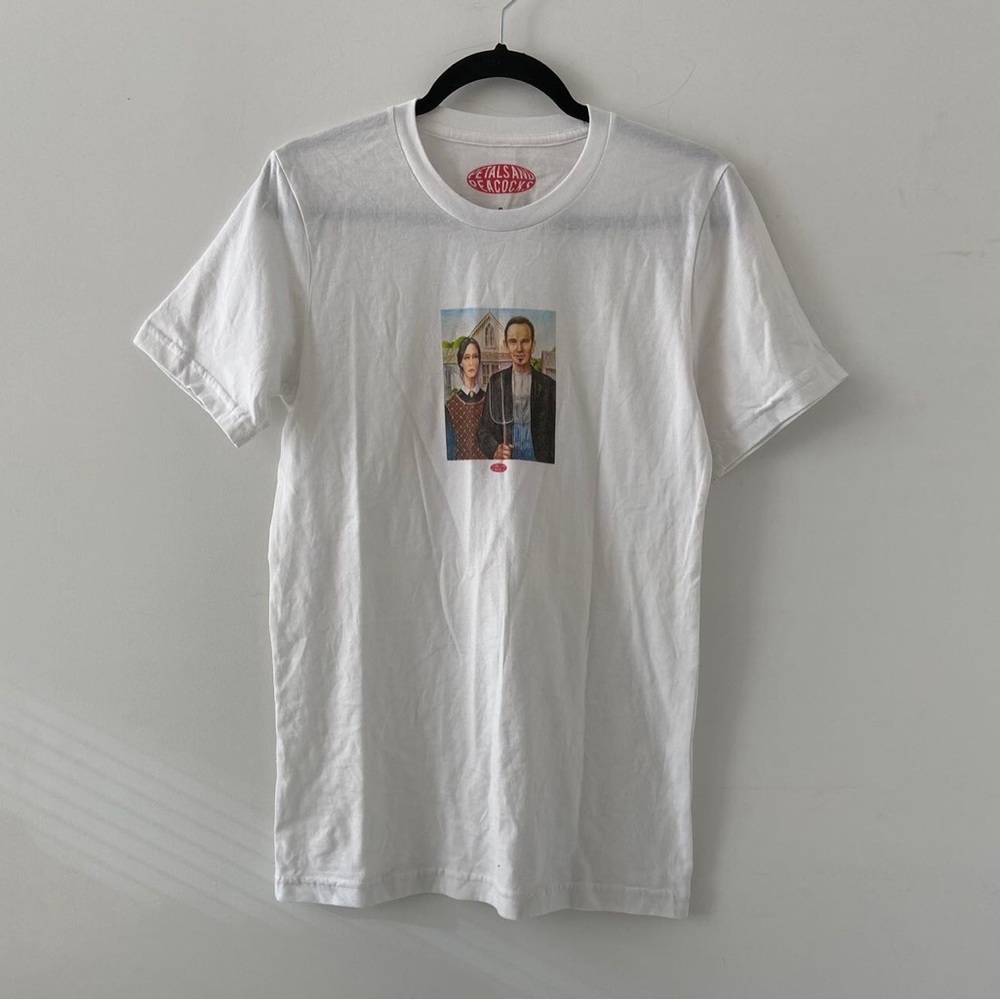 Men’s Petals And Peacocks The American Gothic Picture Tee Size Small